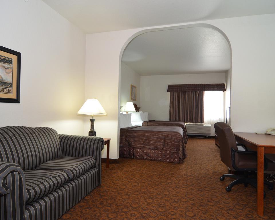 Quality Suites San Antonio Esterno foto