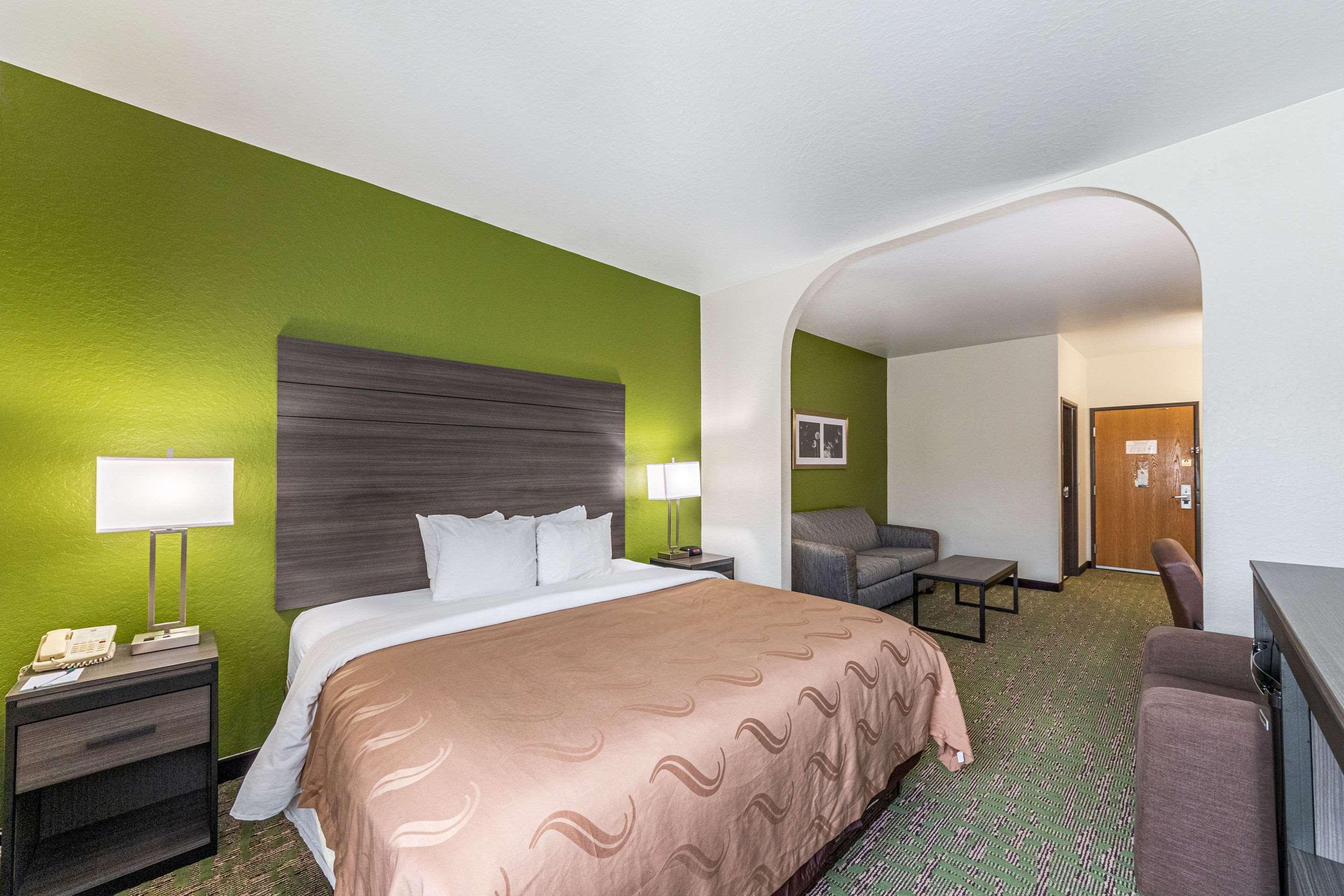 Quality Suites San Antonio Esterno foto