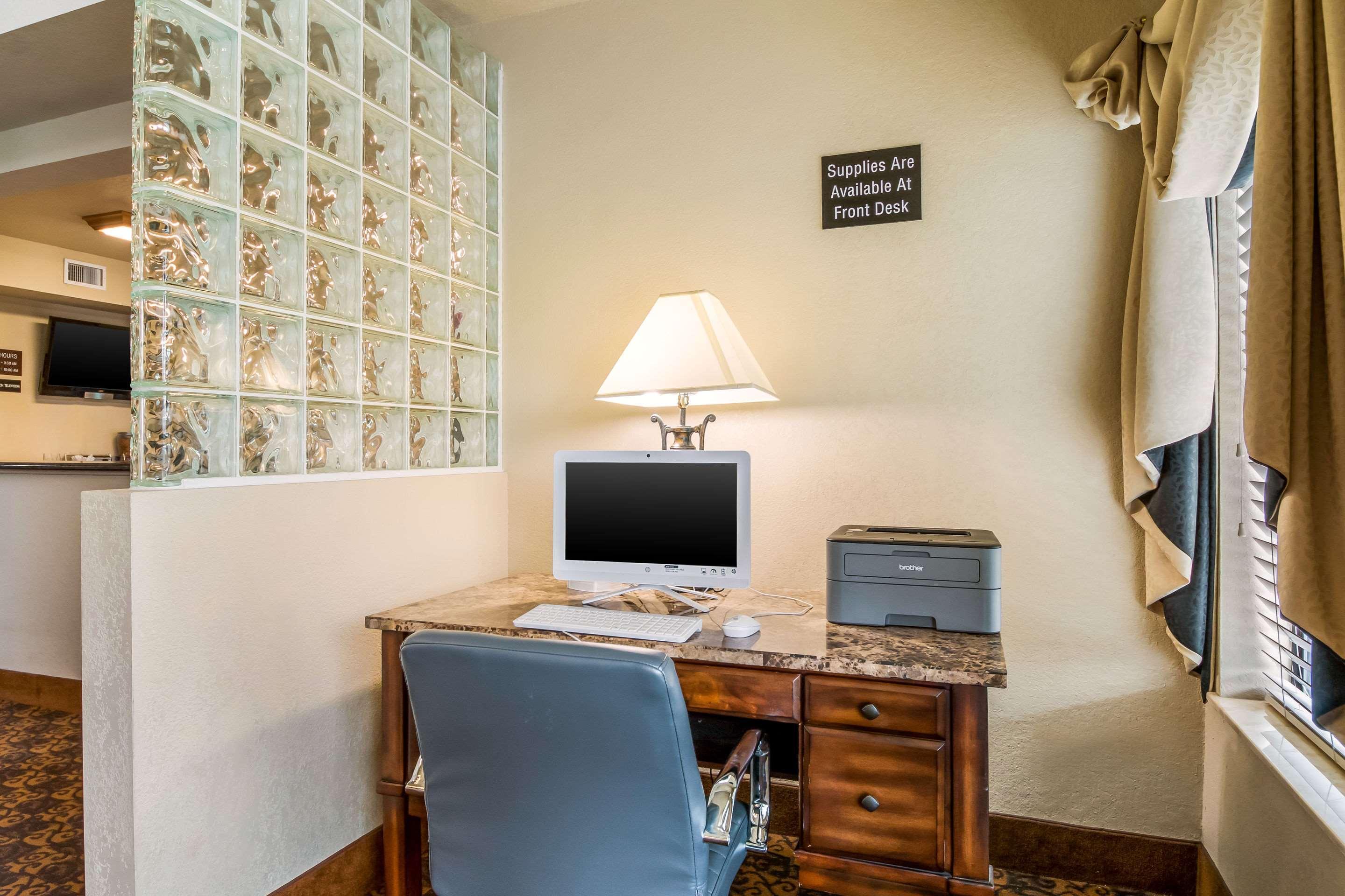 Quality Suites San Antonio Esterno foto