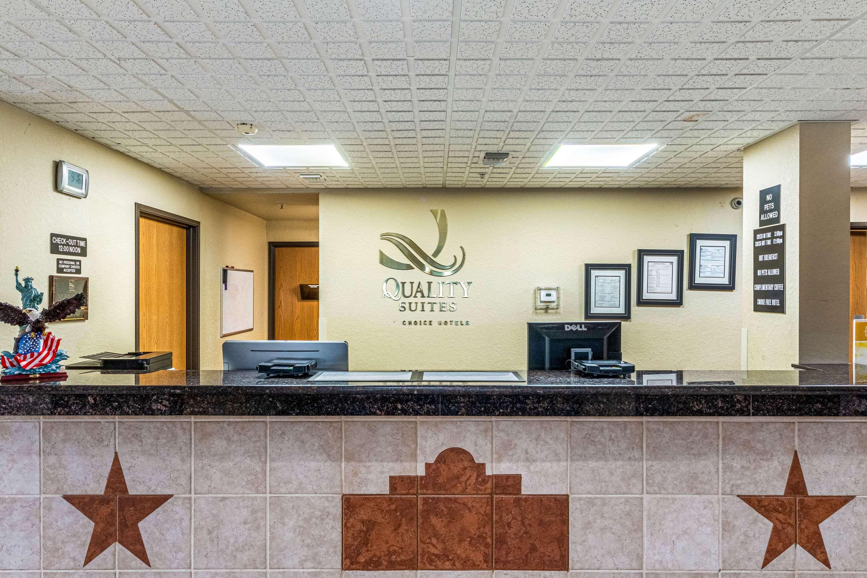 Quality Suites San Antonio Esterno foto