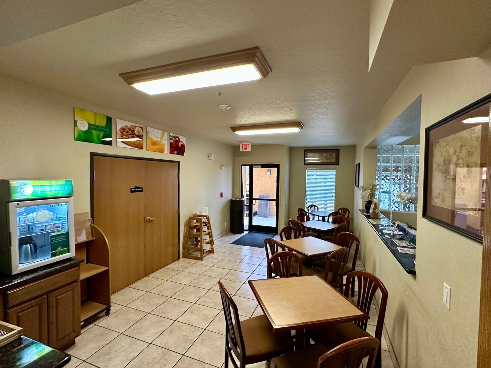 Quality Suites San Antonio Esterno foto