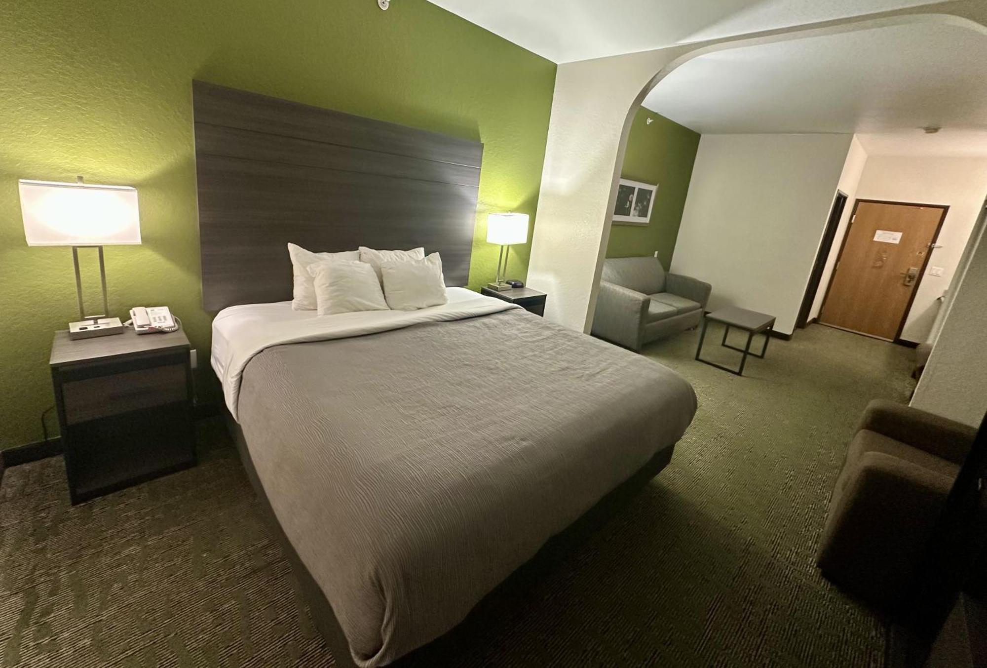 Quality Suites San Antonio Esterno foto