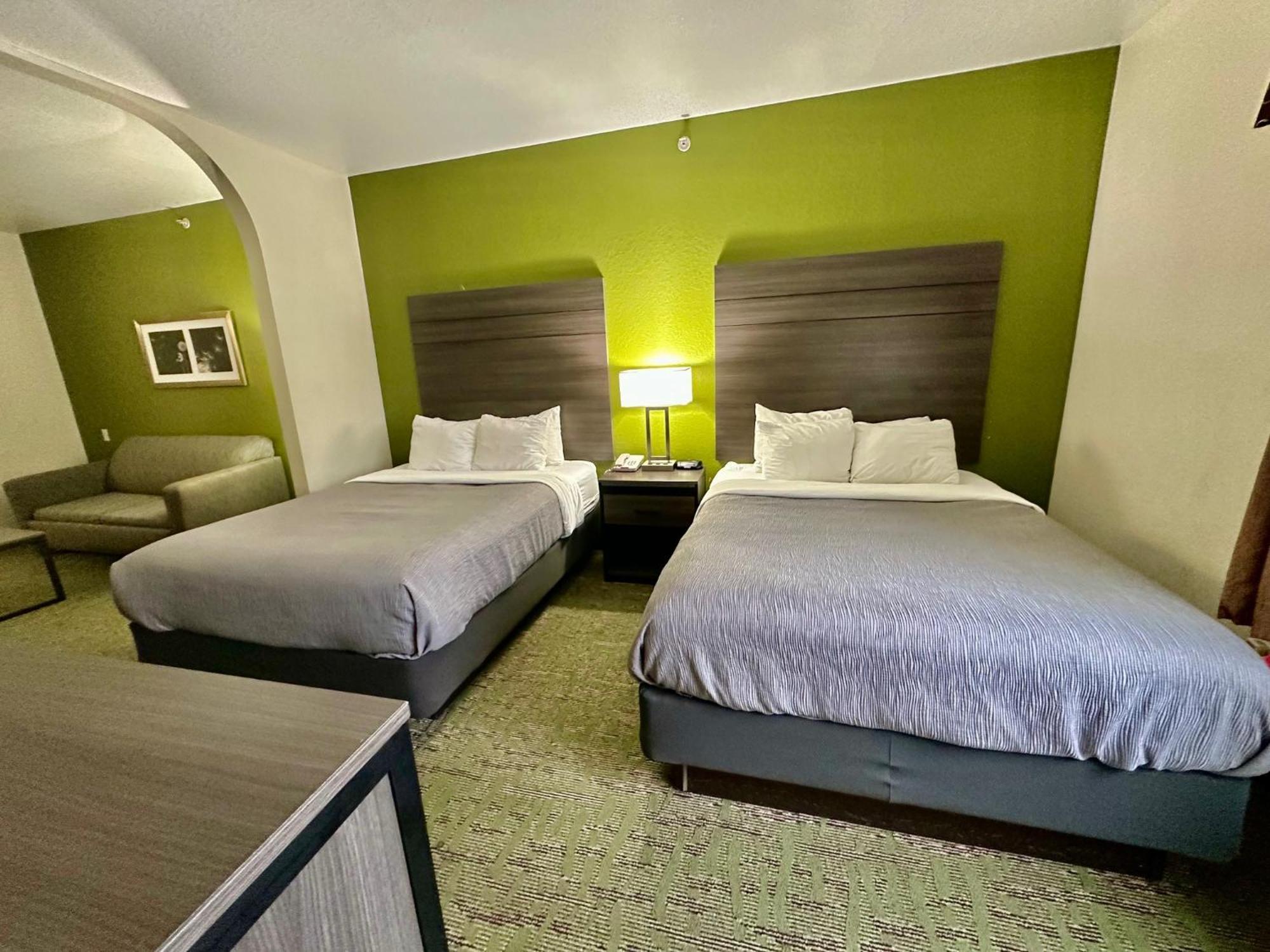 Quality Suites San Antonio Esterno foto